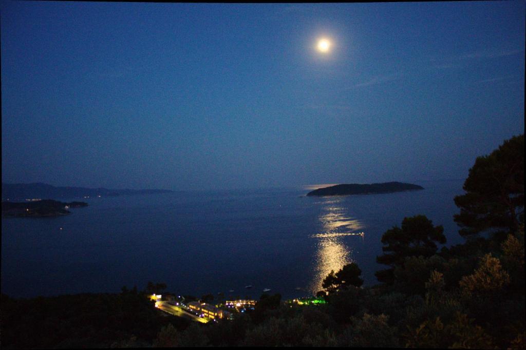 Skiathos Club Hotel & Suites Vasilias  Buitenkant foto