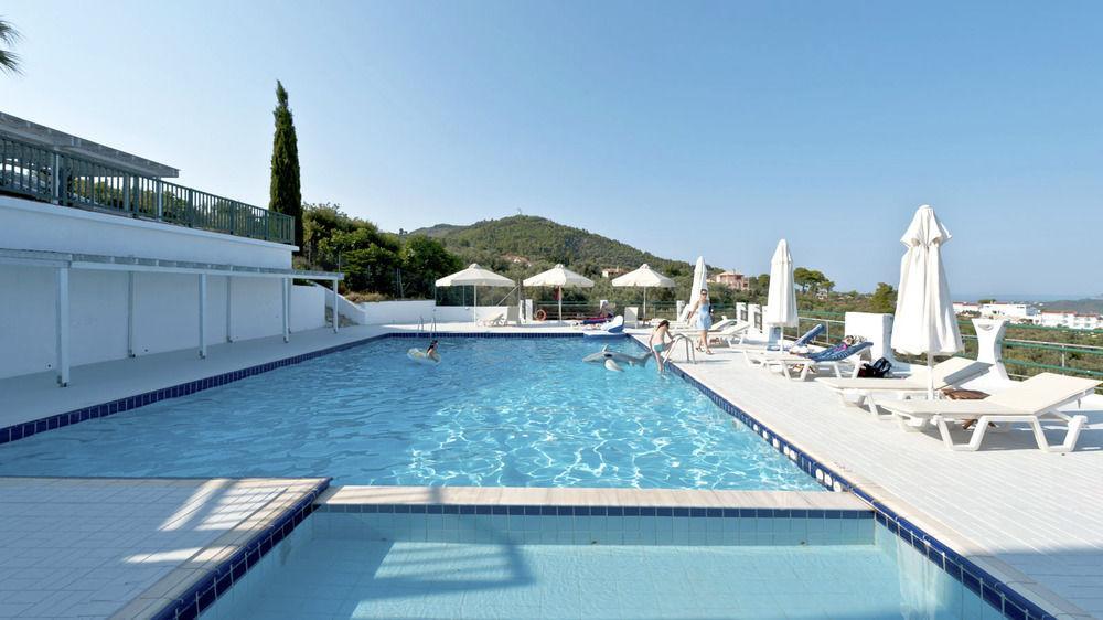 Skiathos Club Hotel & Suites Vasilias  Buitenkant foto